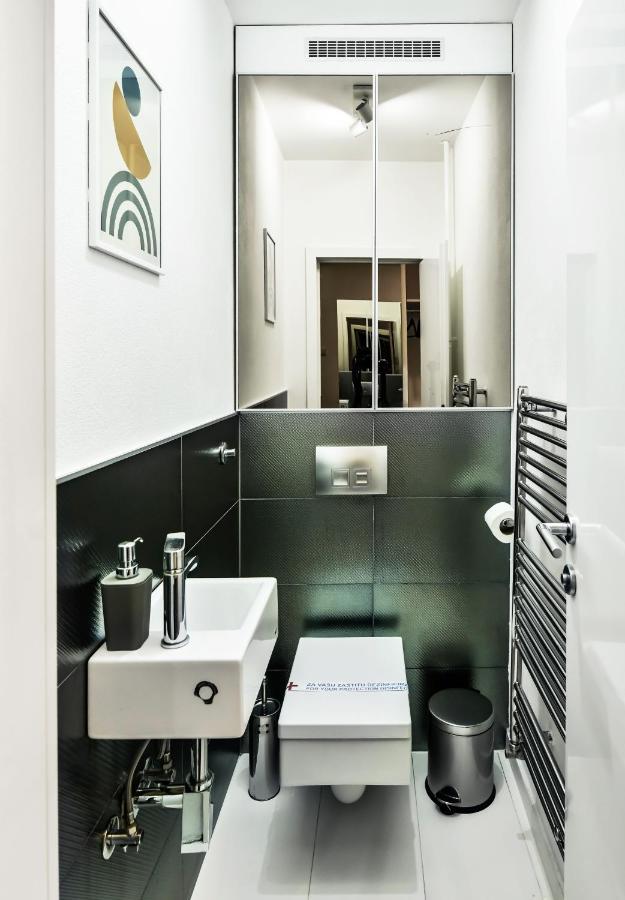 2 Bedroom Penthouse In City Center, Free Parking Sarajevo Luaran gambar